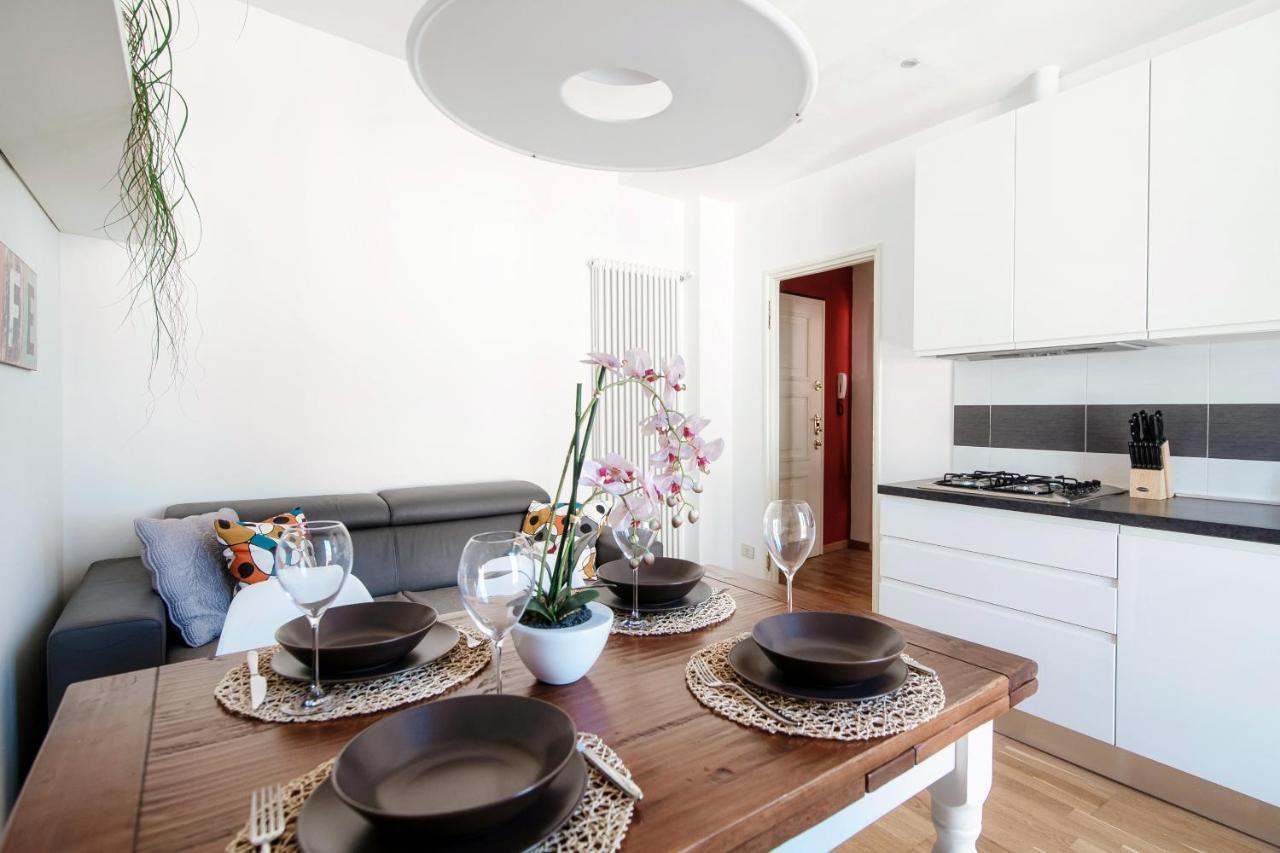 Anna'S Home Super Cozy Flat, With A/C, High Speed Wifi, Near The Lake And Public Transport Como Dış mekan fotoğraf